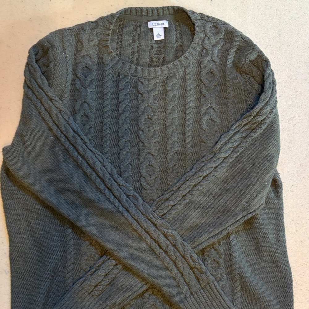 L.L. Bean Women’s Olive Green Cable Crewneck Sweater